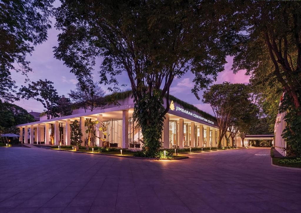 هتل اینترکانتیننتال